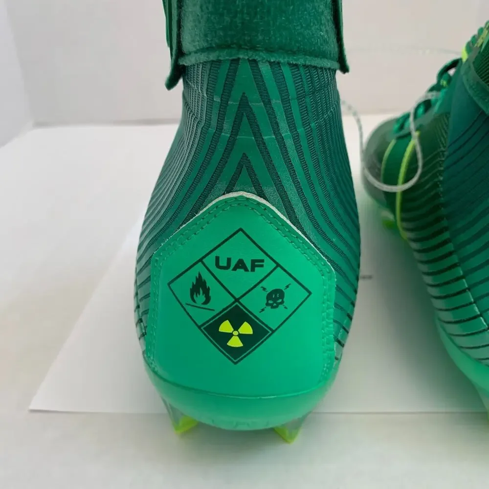 Under Armour Men's Size 9 Highlight MC Adult Football Cleats 3026577-300 New